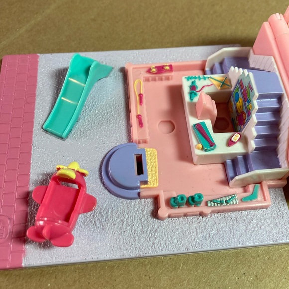 Vintage 1993 | Polly Pocket Toy Shop - Pollyville - Picture 4 of 14